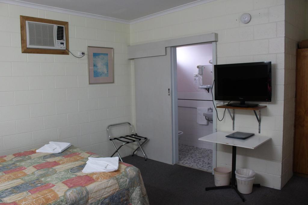 Island Motel Кингскот Экстерьер фото