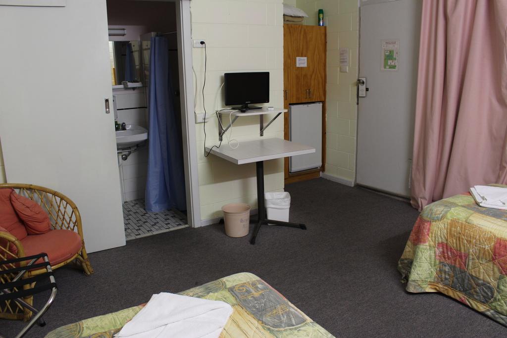 Island Motel Кингскот Экстерьер фото