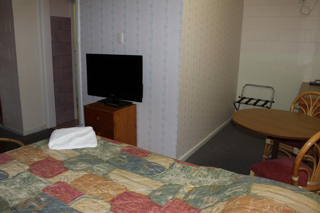 Island Motel Кингскот Экстерьер фото