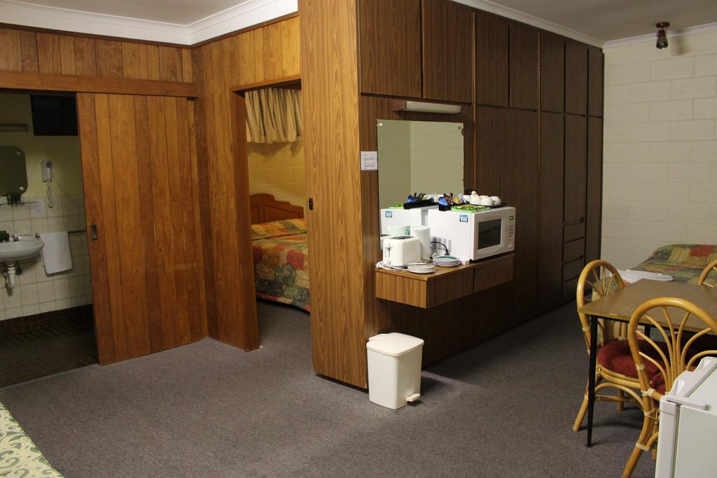 Island Motel Кингскот Экстерьер фото