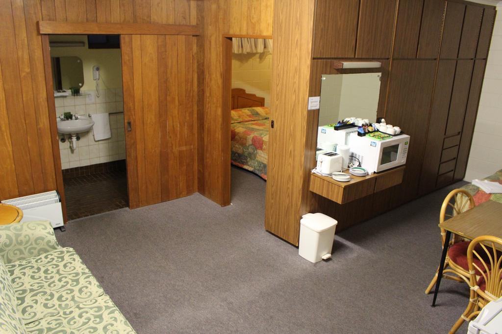 Island Motel Кингскот Экстерьер фото