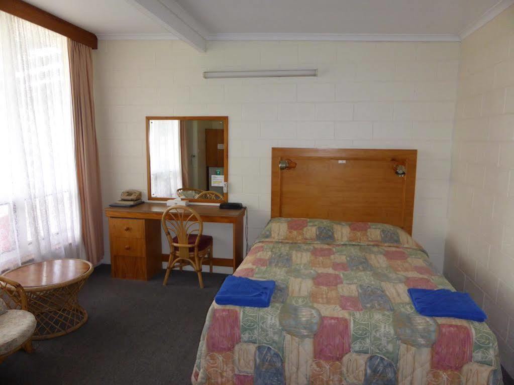 Island Motel Кингскот Экстерьер фото