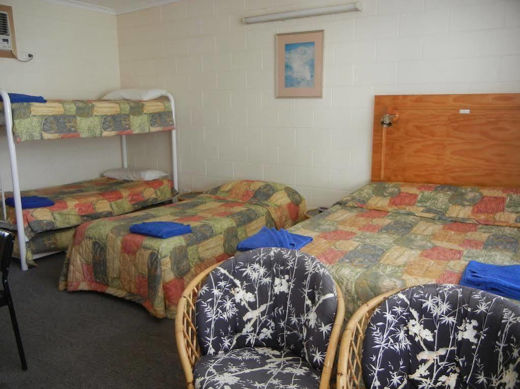 Island Motel Кингскот Экстерьер фото